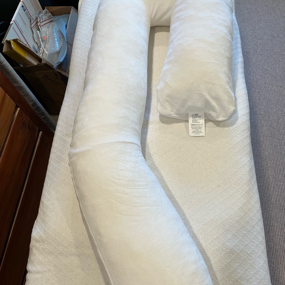 Large Body pillow from shoulder sleep system. in package - Picture 2 of 6